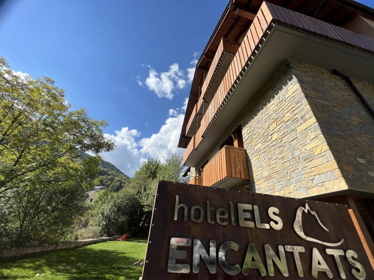 Hotel Els Encantats Espot Exterior photo